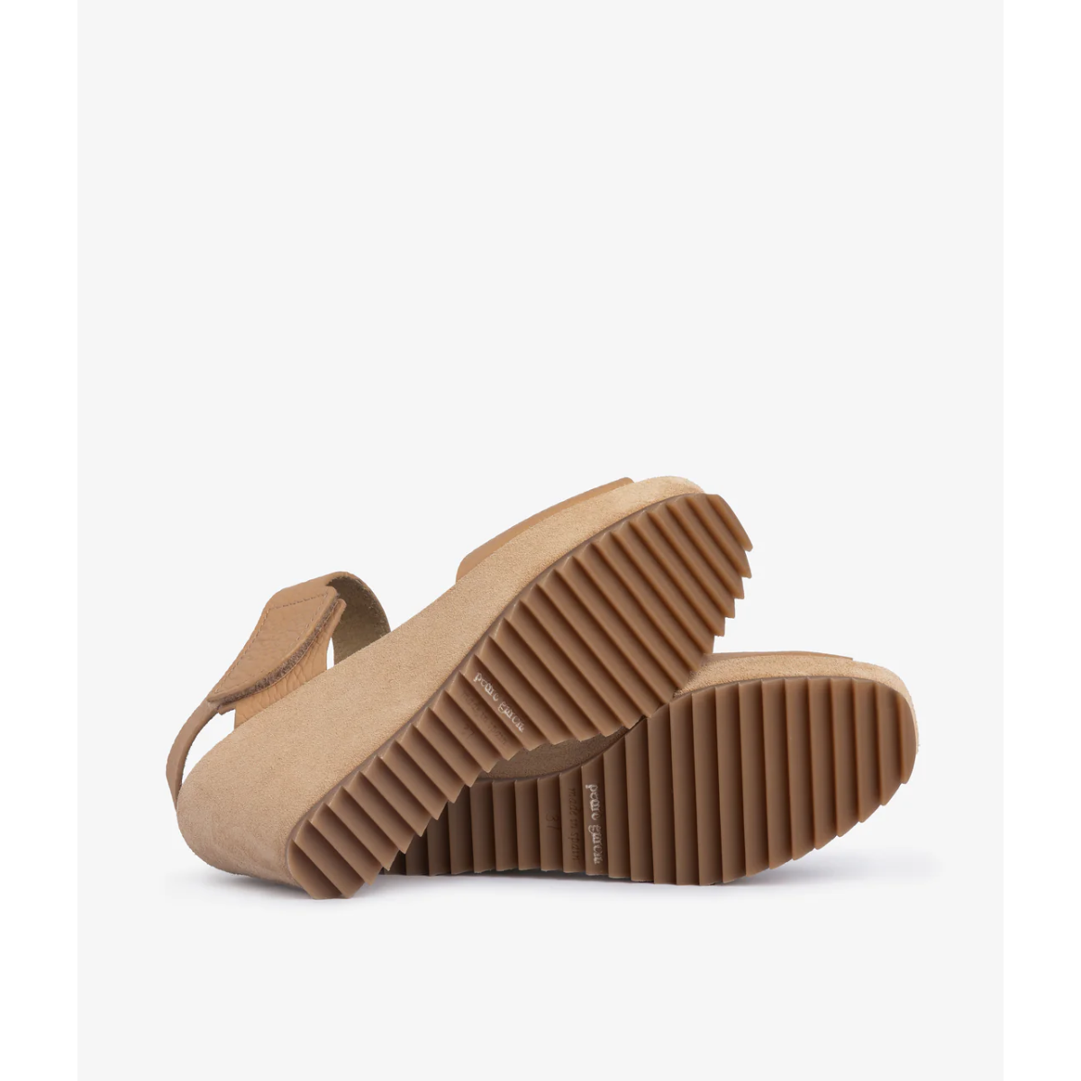FAMA – Sandalias