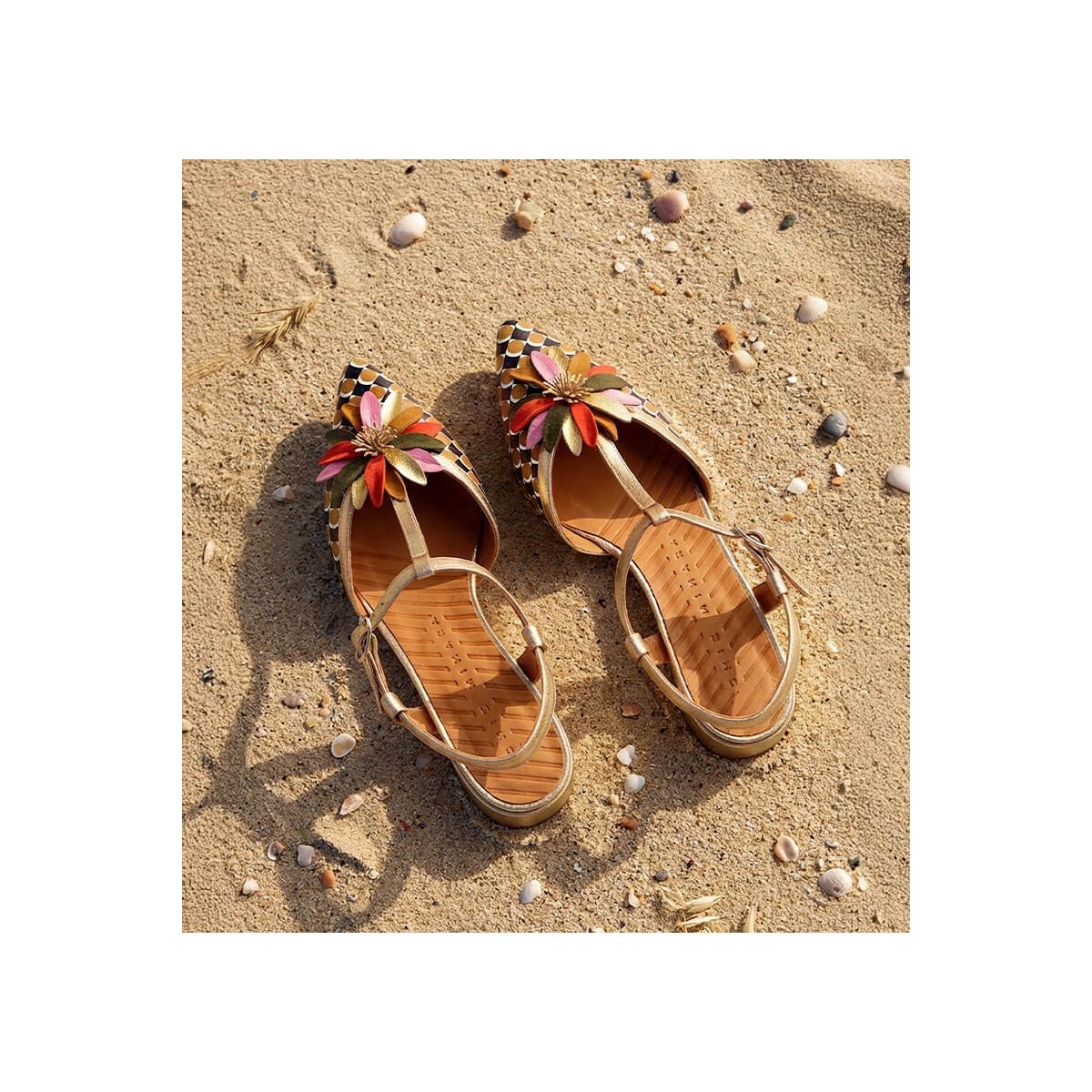 HELENI – Sandalias
