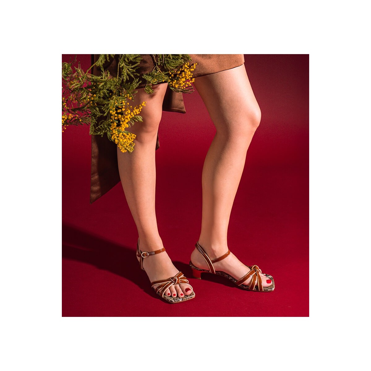 YALLAH – Sandalias